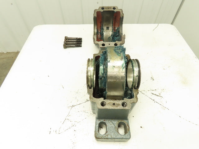 SKF SAF 524 Pillow Block Bearing Split Housing 4-Bolt Base 4-3/16" Bore
