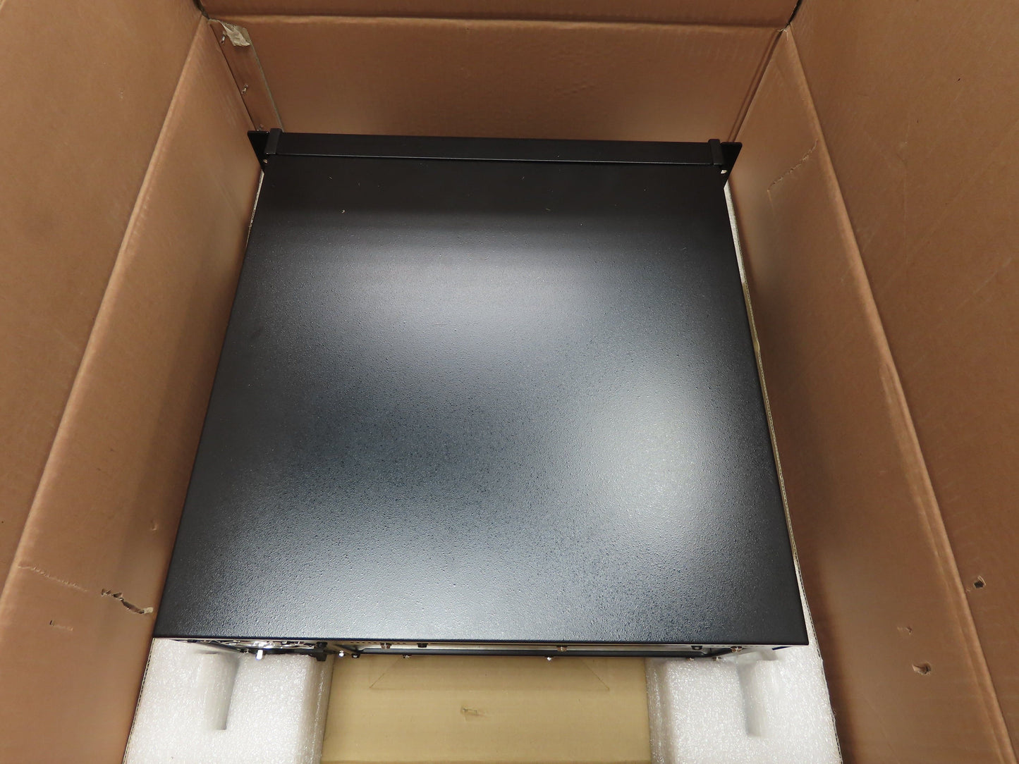 ADEK Industrial FG.5762192-01 R7CC653EMN 586-B Rack Mount Computer Windows 7 HMI