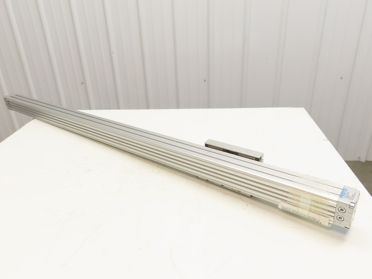 Festo DGPL-40-1250-PPV-A-B-KF-GK-SH Rodless Cylinder Linear Drive 1250mm Stroke