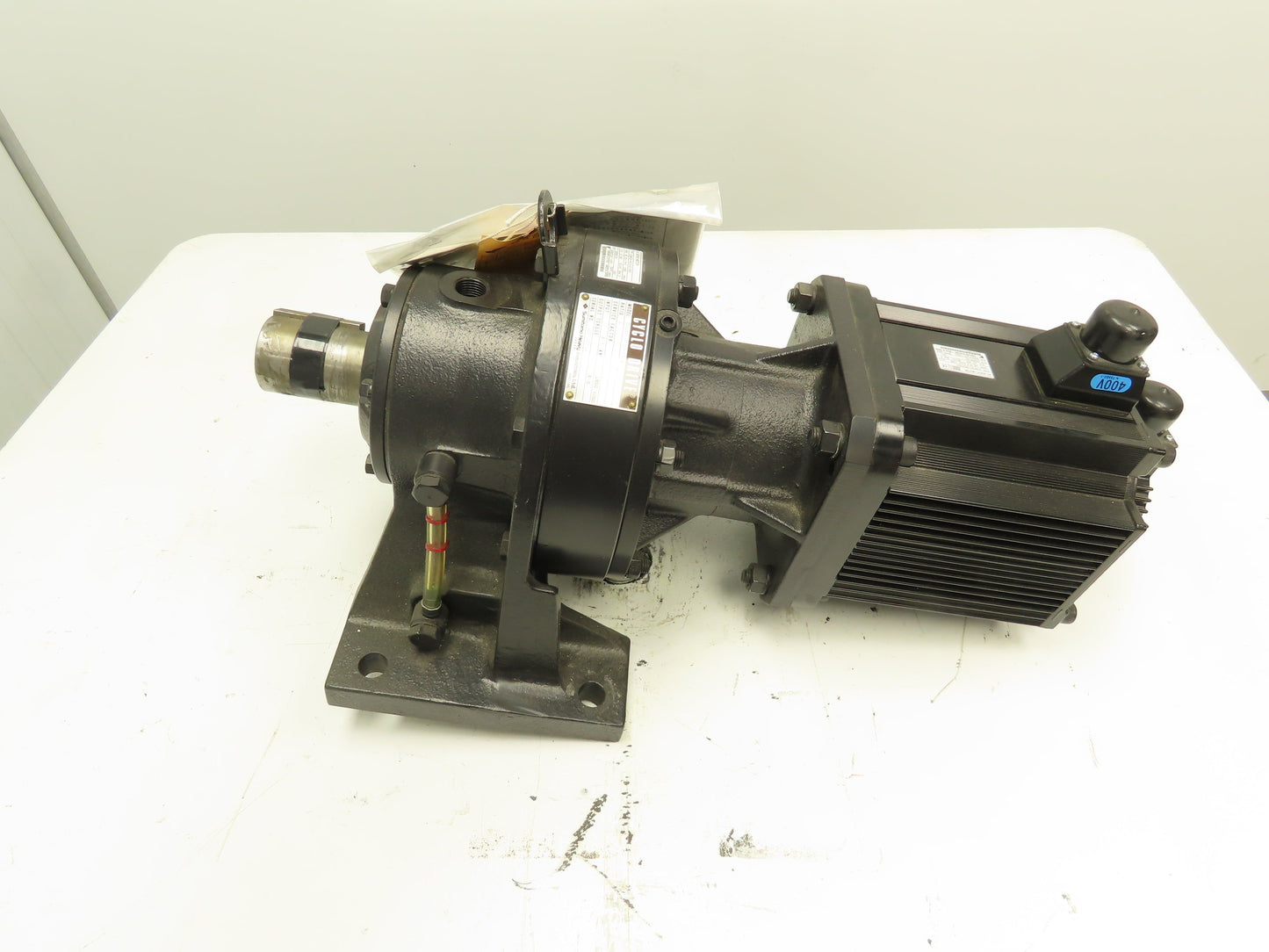 Sumitomo CHHXS-6130-5T-6 Cyclo 6000 Gearmotor 6:1 Drive Servo Motor 4.4KW 400V