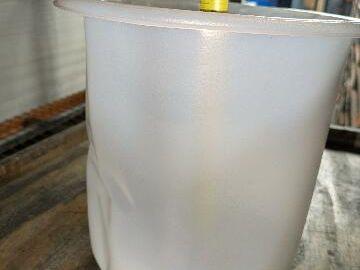 Graco 112-632  2-Gal Poly Paint Tank Liners Pressure Pot Liner LOT OF 20