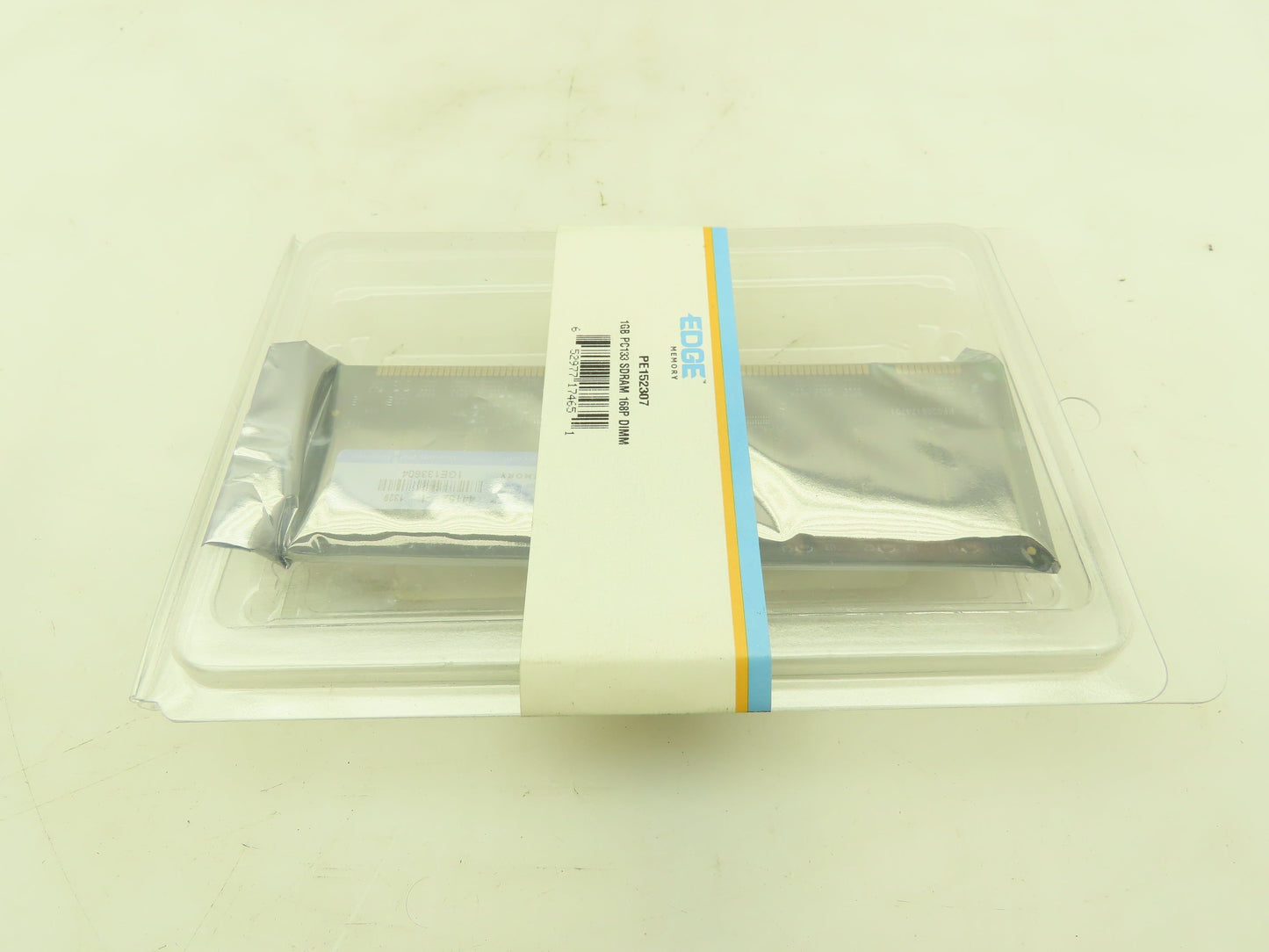 Edge PE152307 SDRAM 1GB Memory Card 133 MHz PC133 168-Pin DIMM