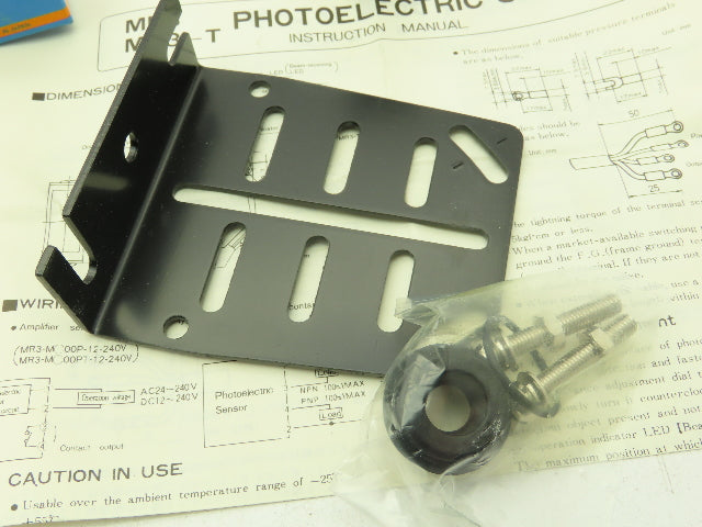 Aromat MR3-M100PT-12-240V Reflective Photoelectric Sensor Adj Range