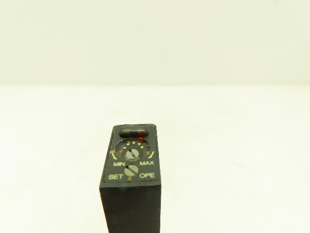 Yamatake HPA-E23 Photoelectric Sensor Emitter 10-30VDC