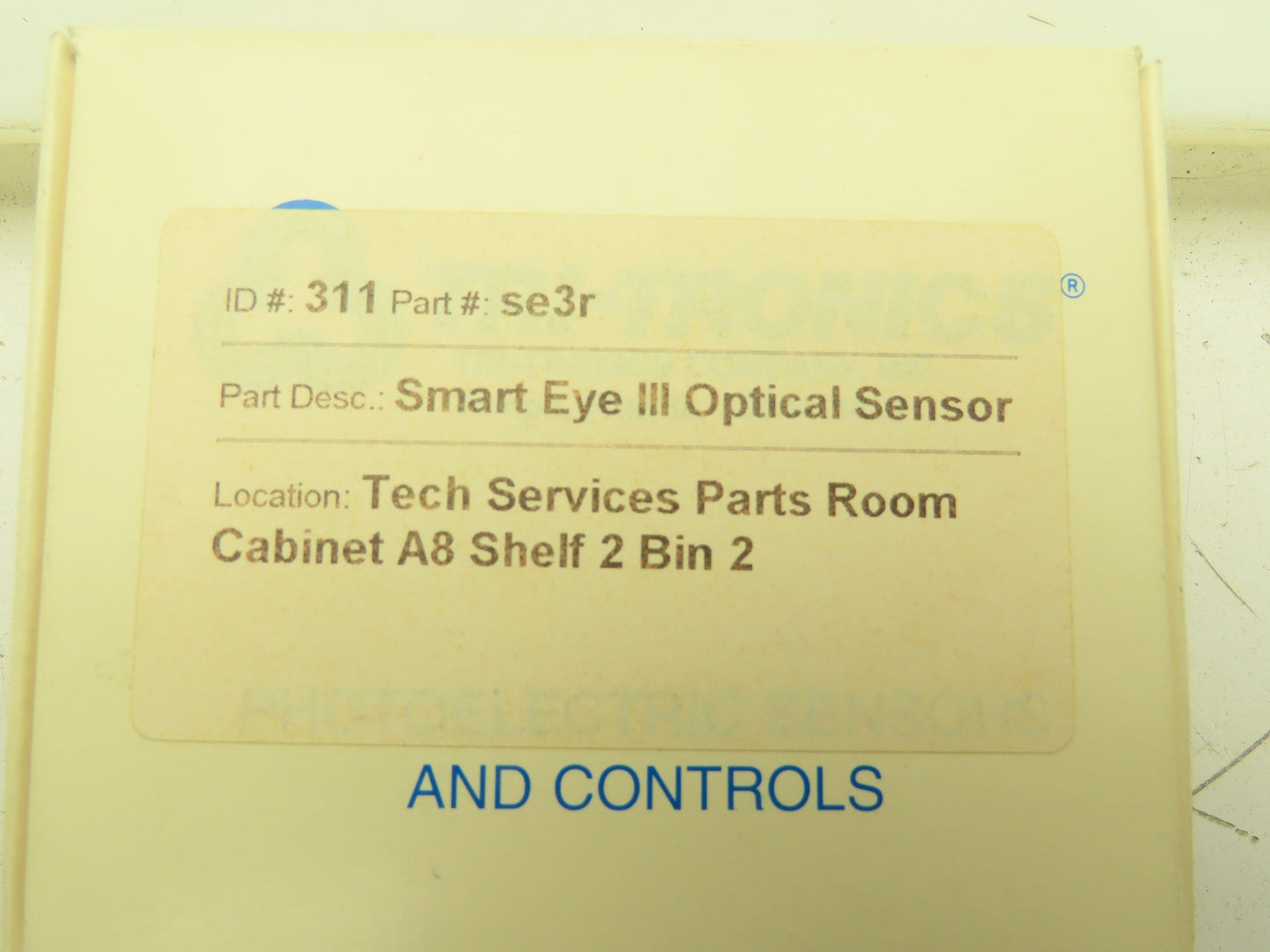 Tri-Tronics SE3R MARK III SMARTYEYE Sensor Red LED 12 to 24 VDC SE3RO4