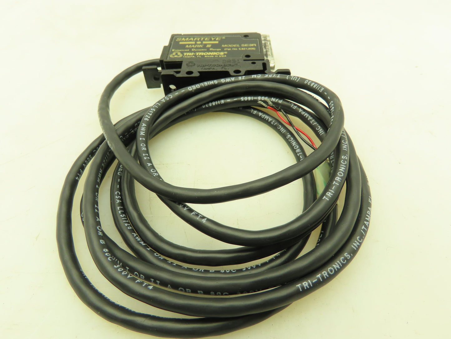 Tri-Tronics SE3R MARK III SMARTYEYE Sensor Red LED 12 to 24 VDC SE3RO4