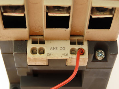 Siemens 3RT1044-3B Power Contactor 3P 65A 30kW 400V 24VDC Coil Sz S3