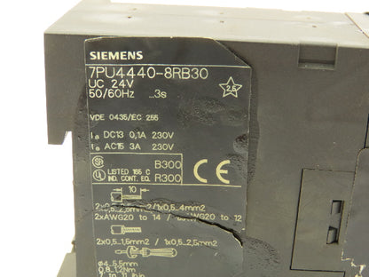 Siemens 7PU4440-8RB30 Time Delay 3 Sec Relay 24V