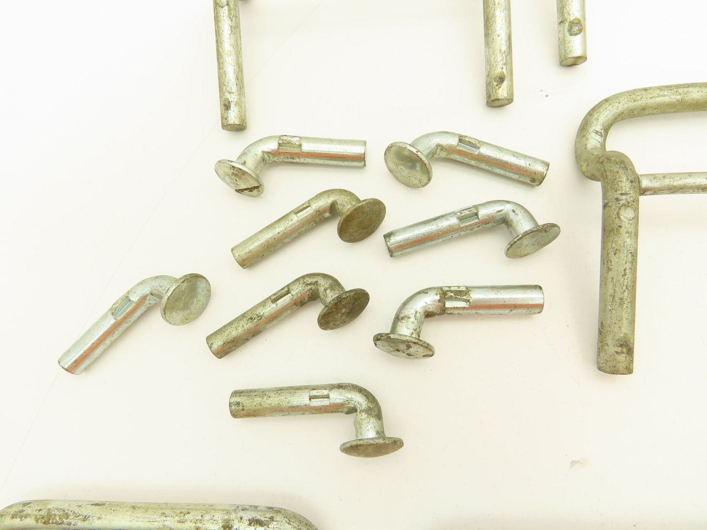 Speed Rack Pallet Rack Racking Clip H591 Clips 4" Safety H122 Pins Lot of 16
