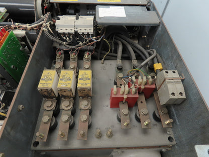 Siemens 6SC65 Hauptspindel Simodrive VFD Drive 380V 3 Ph 200A 150KVA 2=U88