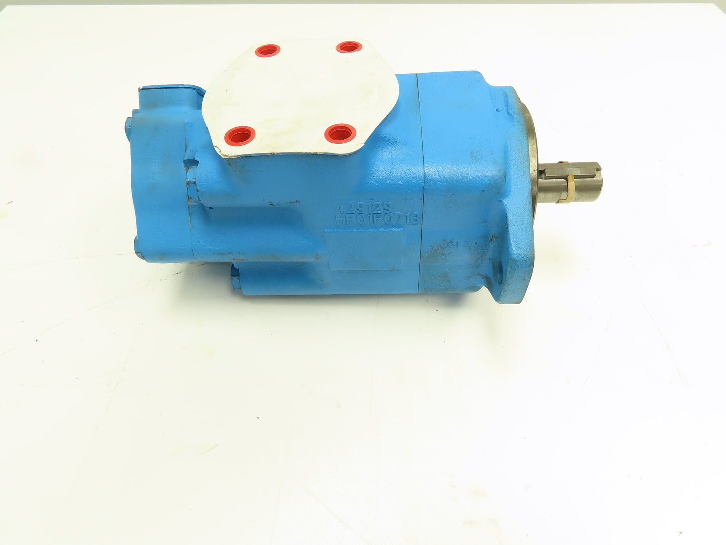 Vickers 3525V25A17 1AB22R Hydraulic Double Vane Pump R-Hand 38, 21 GPM 2500PSI