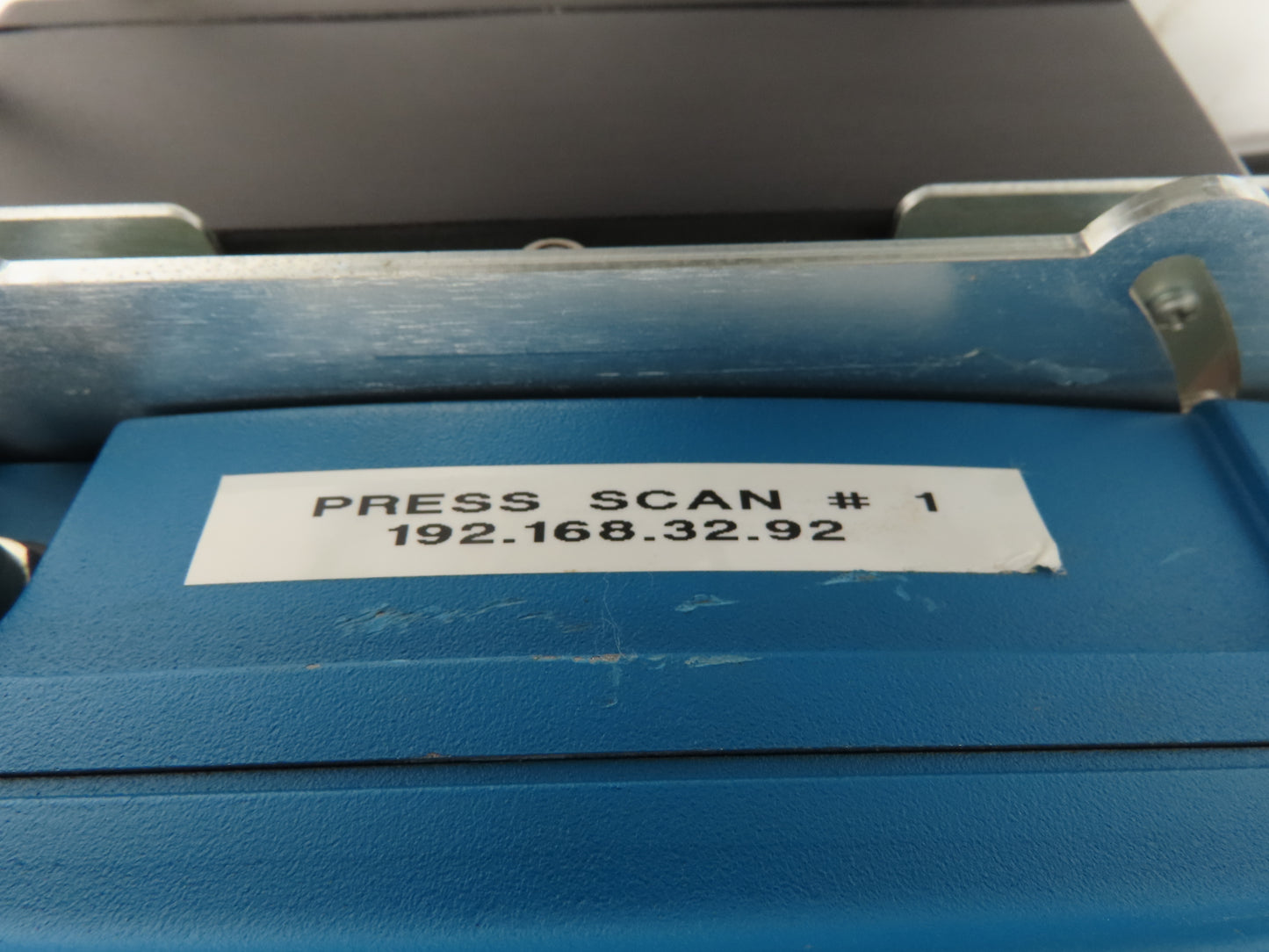 Accu-Sort AXIOM400 2L2M Custom Bar Code Scanner w/Base and Power Supply