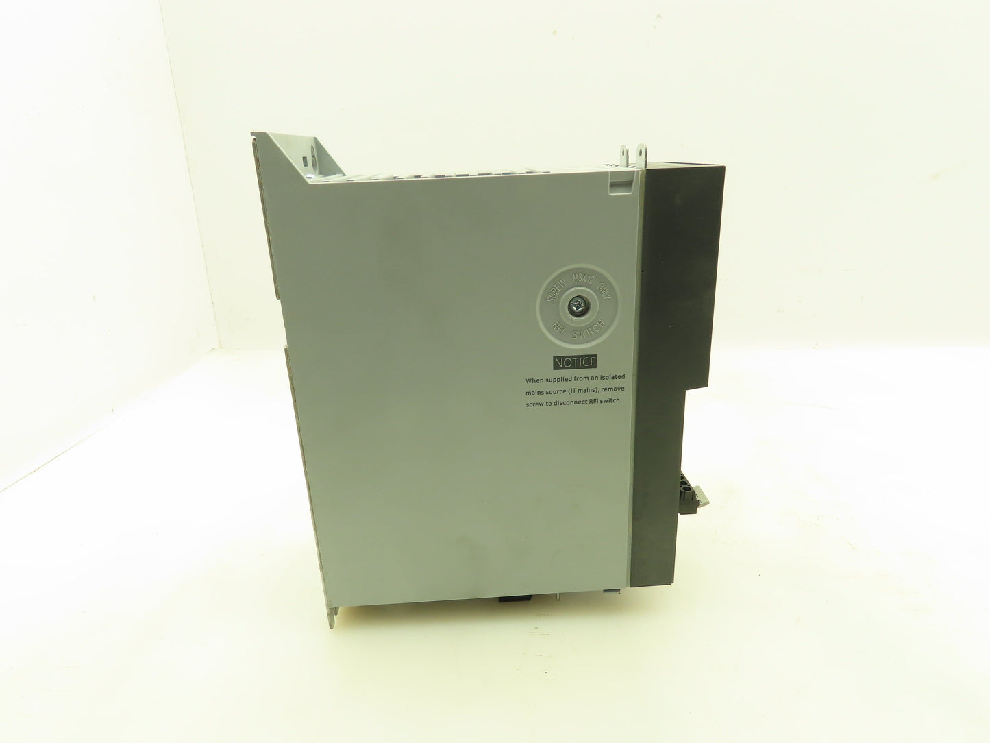 Danfoss 134U3007 Midi Variable Speed Inverter Drive VFD 3 Ph 480V 1.7A 0.55kw
