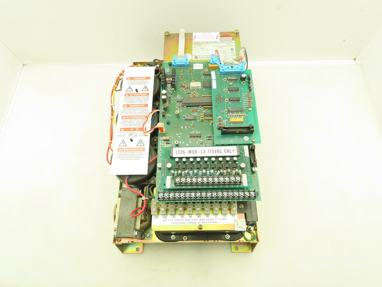 Allen Bradley 1336-C003-EOD VFD Constant Torque AC Drive 3Ph Ser A 4.3A 575V