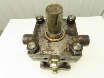 Parker CD2HTS14C  2H Hydraulic Cylinder 7" Bore 3" Stroke 3000 PSI Trunnion Mt