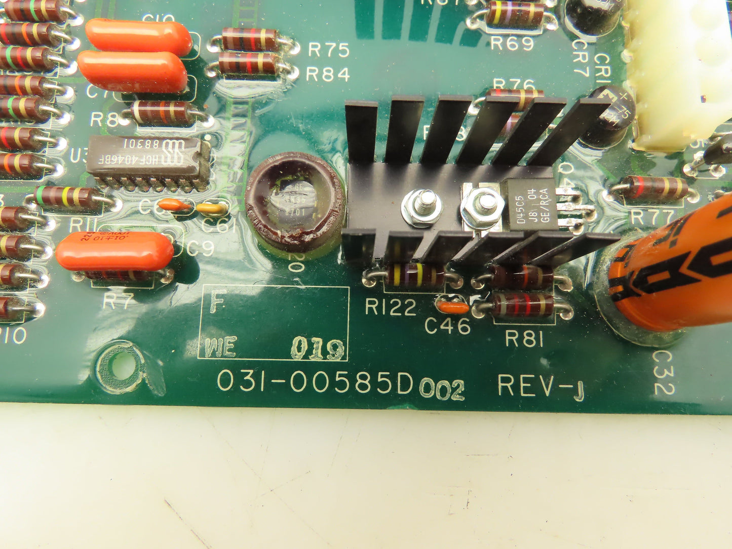 York 031-00585D Control Board Rev J