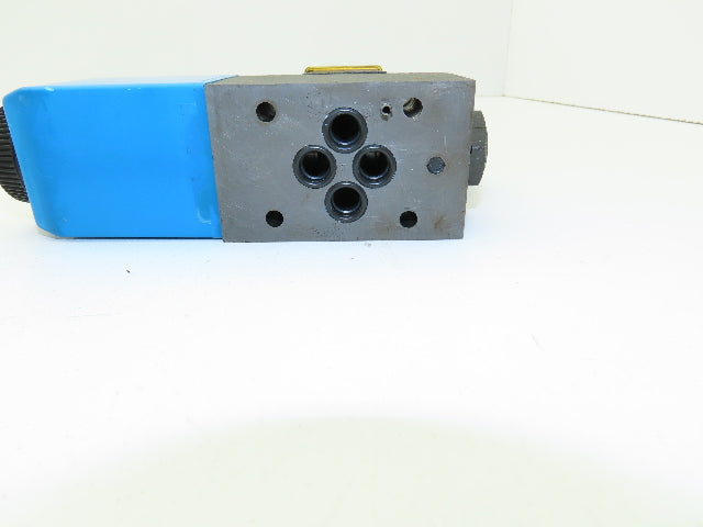 Eaton Vickers DG4V-3-2A-M-FTWL-D7-H7-60 Hydraulic Solenoid Valve 24VDC