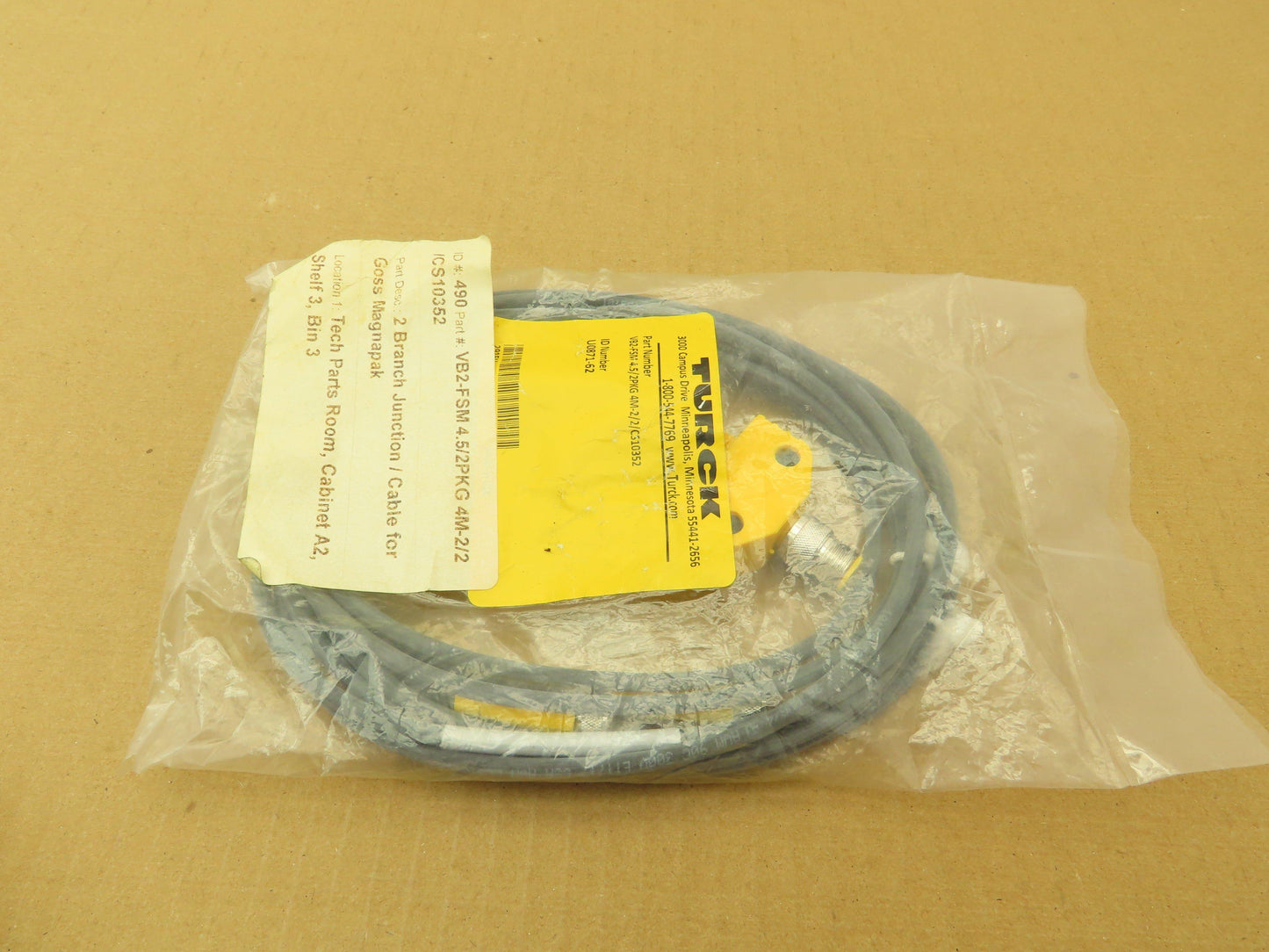 Turck VB2-FSM 4.5/2PKG 4M-2/2CS10352 M12 Splitter Cordset