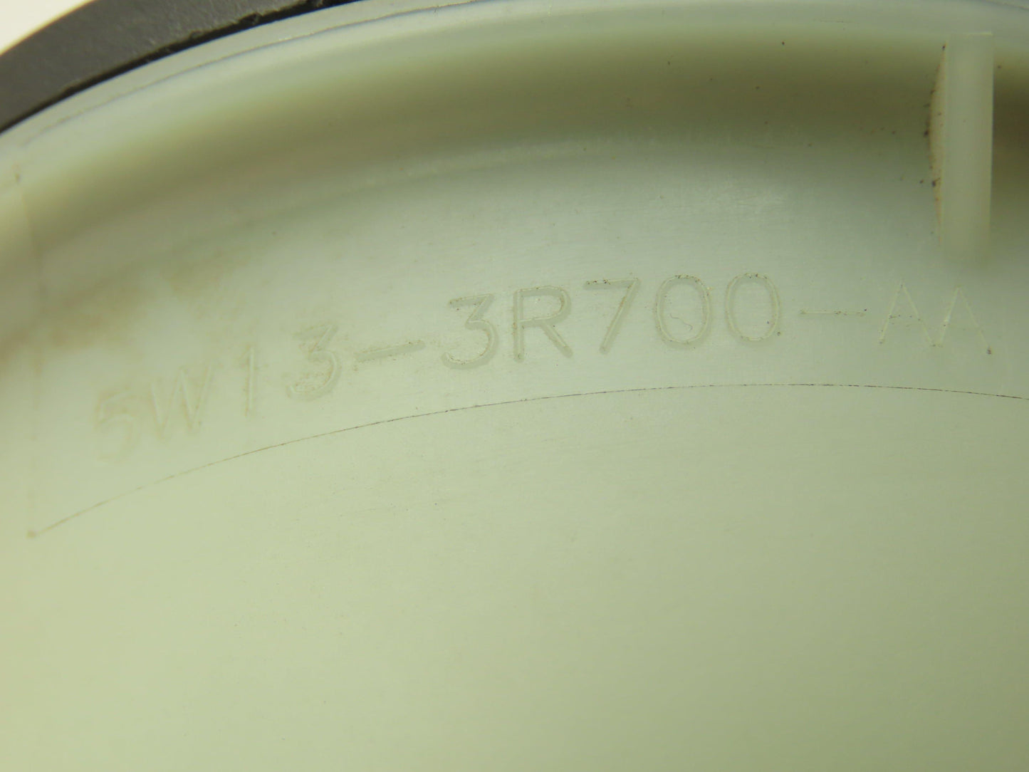 Ford 5W13-3R700-AA OEM Power Steering Fluid Container Reservoir Tank & Cap