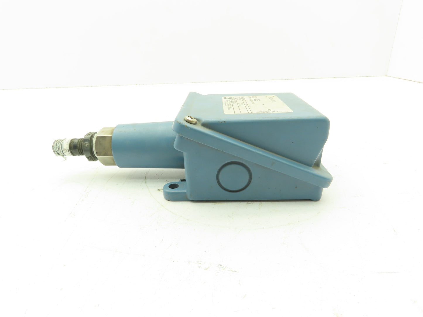 United Electric H100-491  Pressure Switch 10-100 PSI 15A 480V