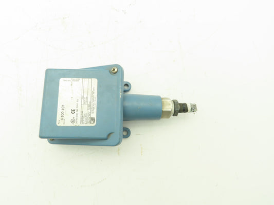 United Electric H100-491  Pressure Switch 10-100 PSI 15A 480V