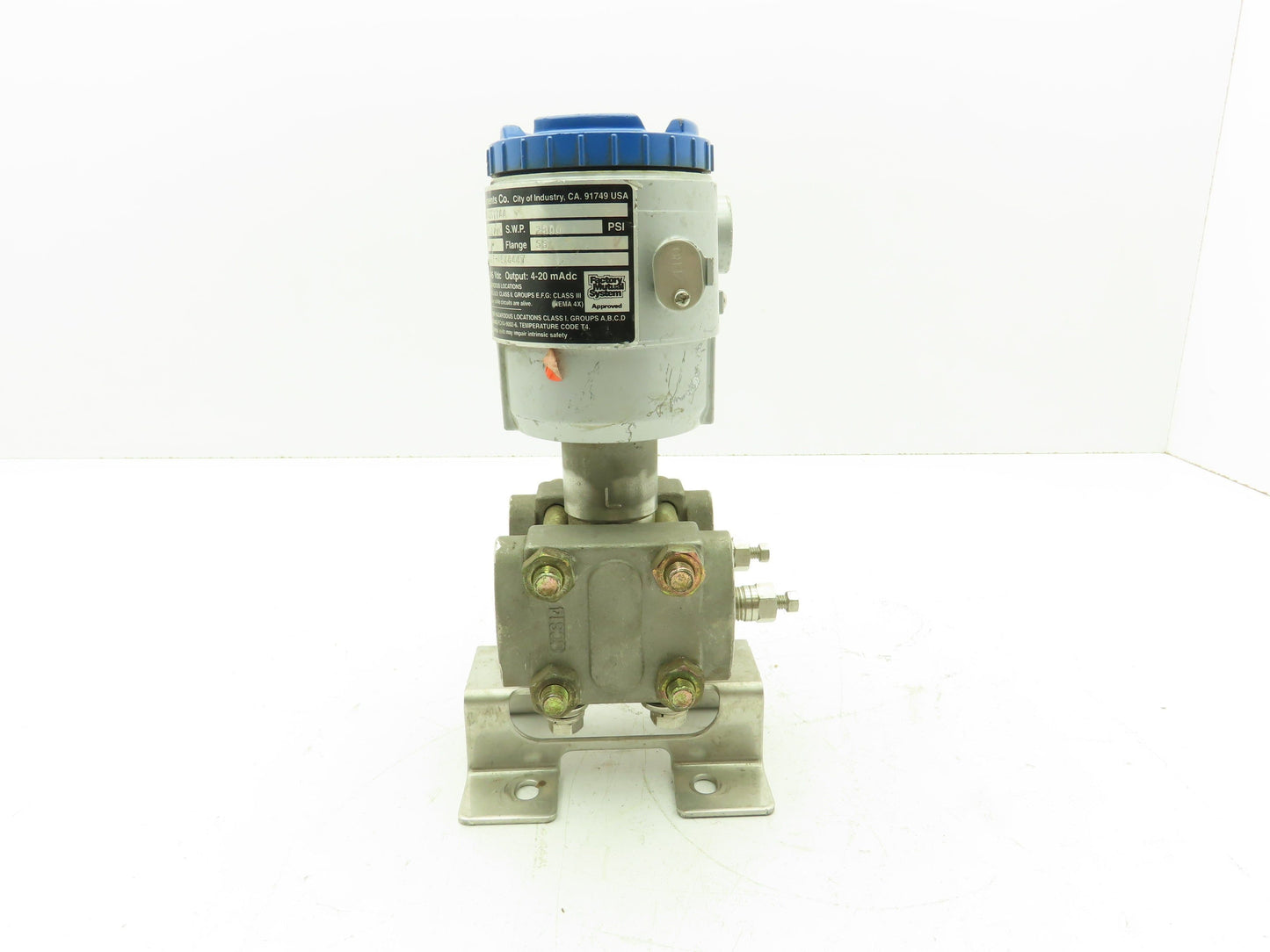 Barton Instruments FHCF35V4ADCYYAA Pressure Transmitter 2.2-225 WC Type DP