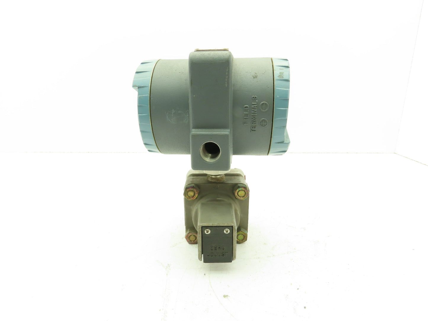 Foxboro 821GM-IS1SL2 Pressure Transmitter w/ Base D0135NA