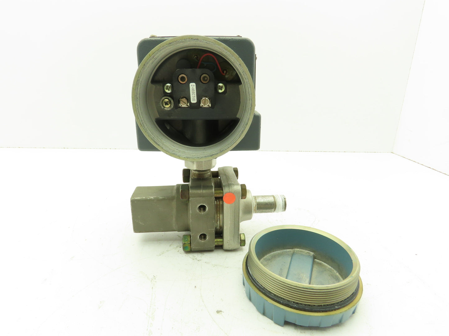 Foxboro 821GM-IS1SL2 Pressure Transmitter w/ Base D0135NA