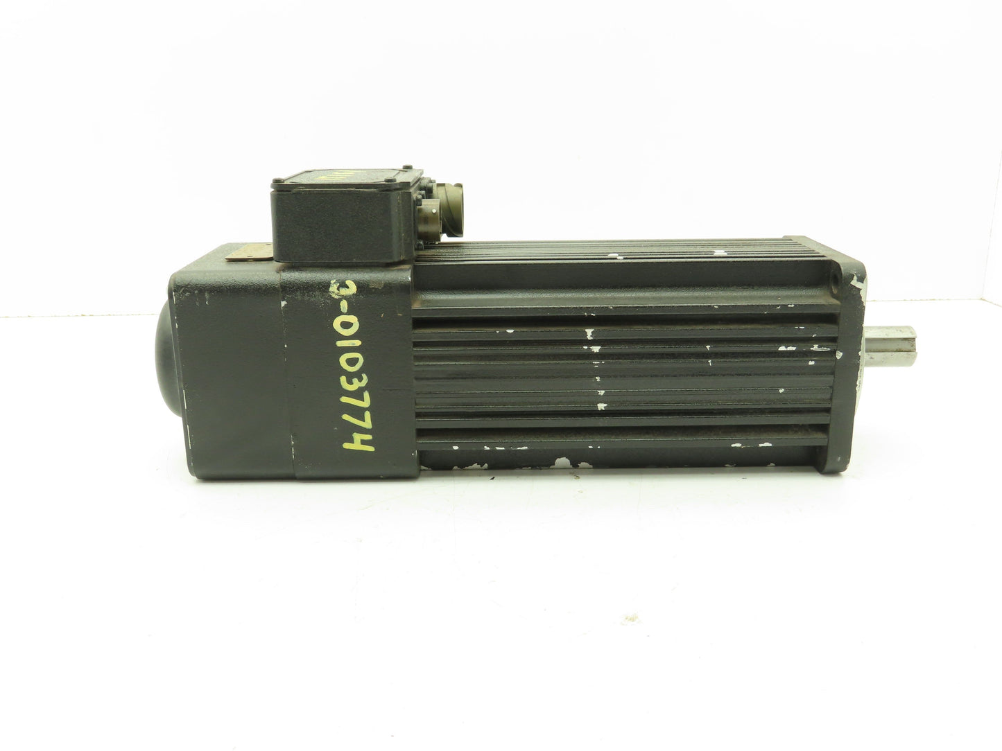 Kollmorgen B-404-BA-21-T Goldline Brushless PM Servo Motor 230V 2500 RPM