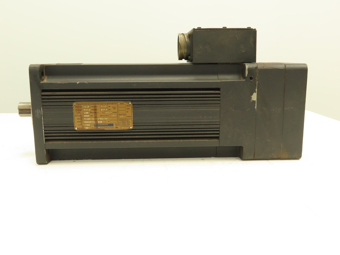 Kollmorgen B-804-BA91-TE1-008 Goldline B Brushless Servo Motor 230V 2000 RPM