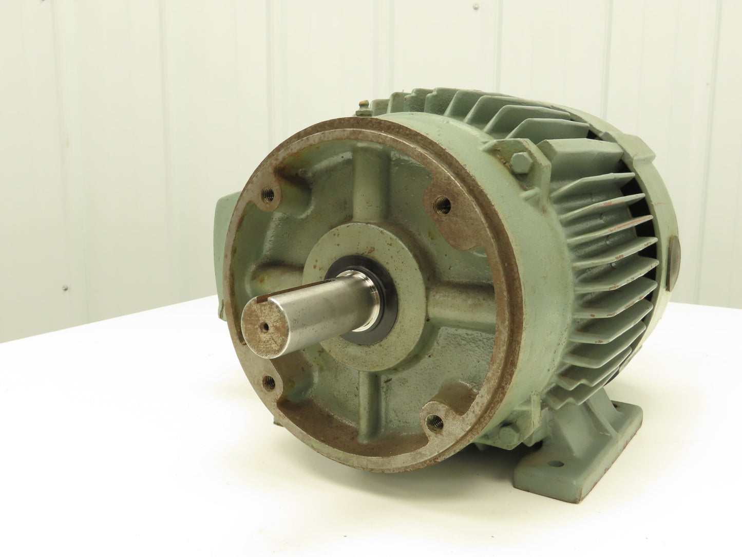 Siemens Allis RGZ1CH Electric Motor 7.5 HP 213T 1745 RPM 575V Only 3Ph