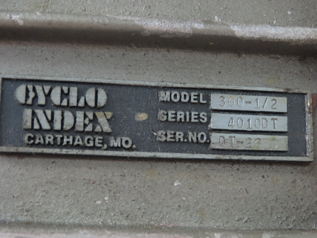 Cyclo Index Series 4010DT Model 300-1/2 180° Rotation Indexer w/Motor w/VFD 115v