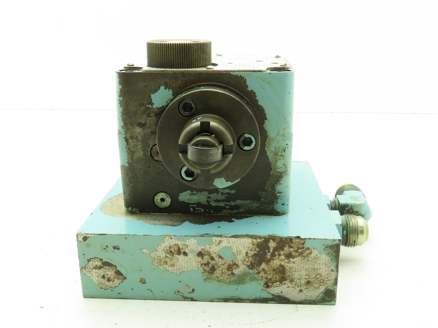 Vickers CPG-06-10A-L-12 Hydraulic Flow Control Panel Valve Single Feed 10 GPM