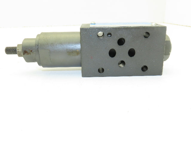 Vickers DGMX1-3-PP-AW-S40 SystemStak Reversible Hydraulic Reducing Valve