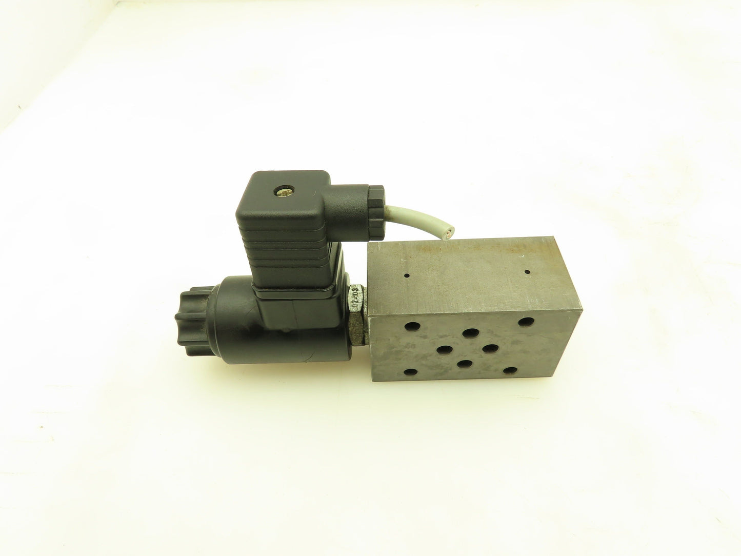 Flutec 554130 Hydraulic Solenoid Sandwich Valve 24VDC
