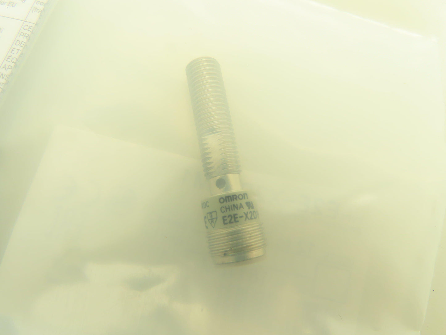 Omron E2E-X2D1-M1 Inductive Proximity Sensor Lot of 4