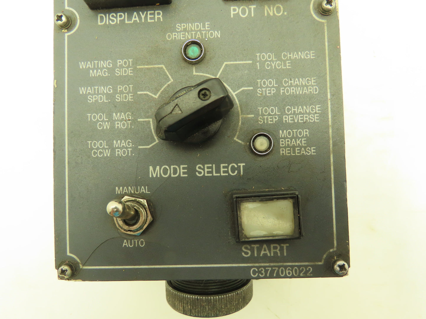 Daewoo C37706022 Fanuc Teach Pendant CNC Remote Spindle Tool Changer