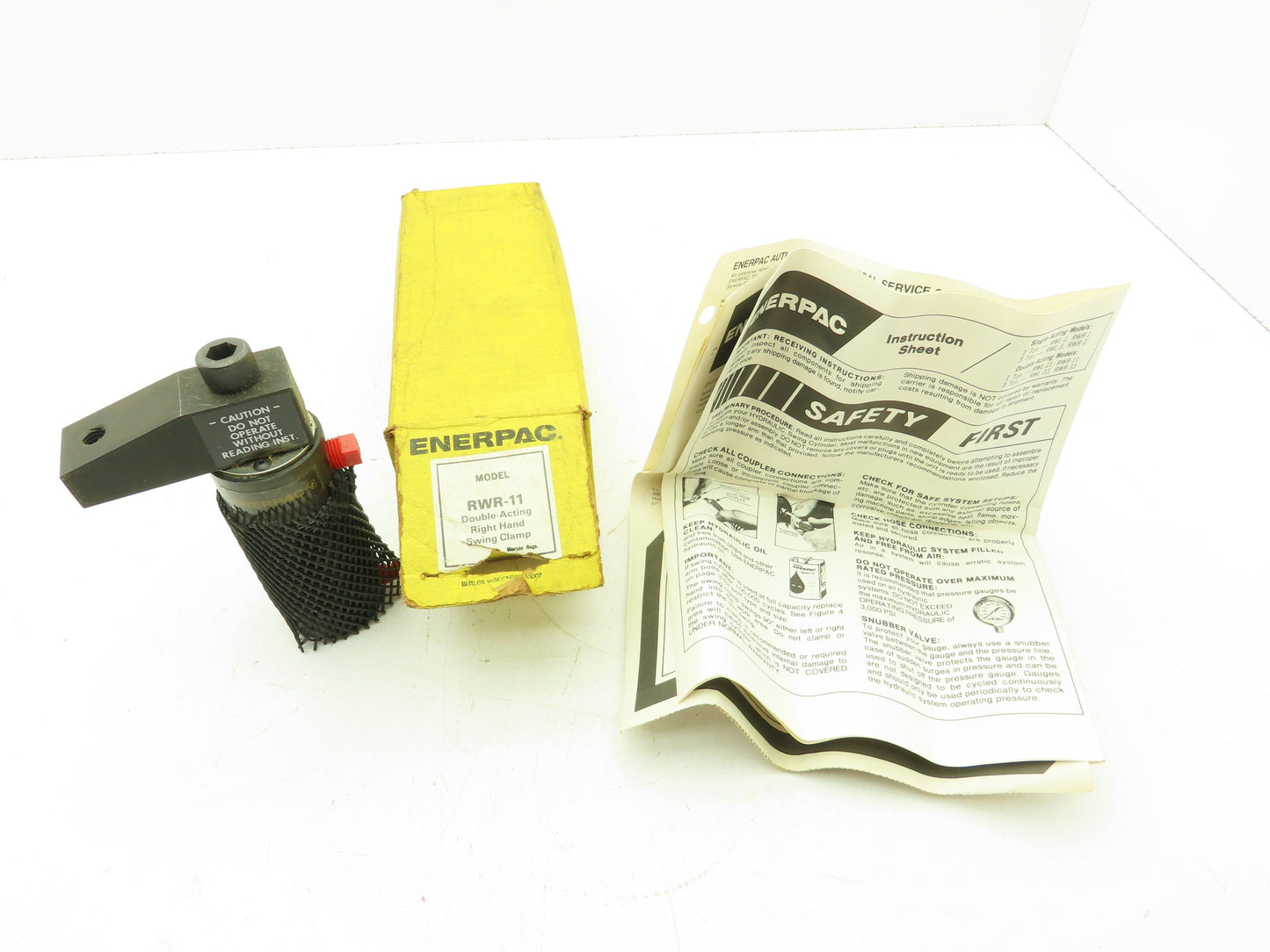 Enerpac RWR-11  Double Acting Right Hand Swing Clamp Cylinder Threaded Body