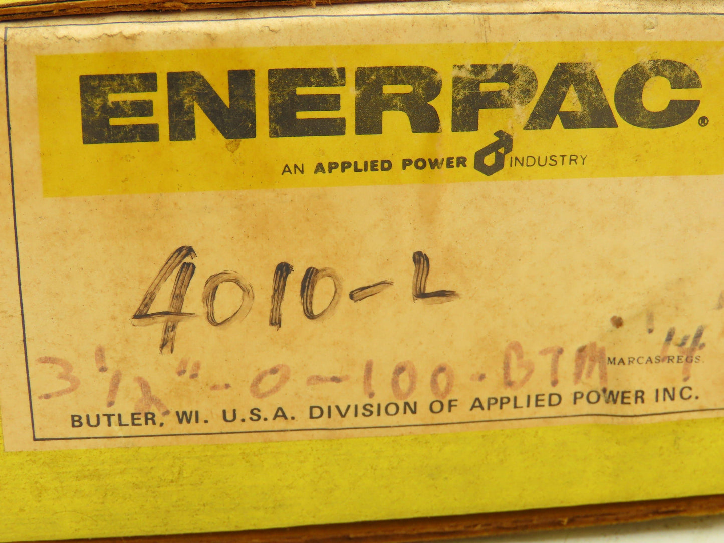 Enerpac 4010-L Pneumatic 3-1/2" Air Pressure Gauge 100 PSI  Lot of 2