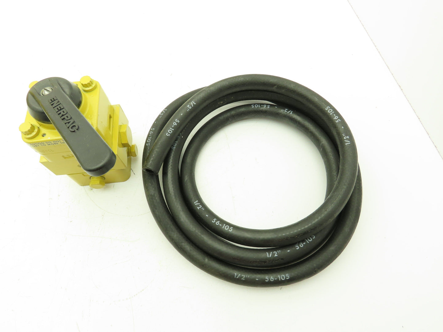 Enerpac VC-15L Hydraulic 3-Way Manual Directional Control Valve 4 GPM 3/8" NPT