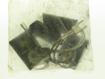 National 8790305P01 8790305P01 Carbon Motor Brush 5/8x1-1/2x2-1/4" Lot of 4