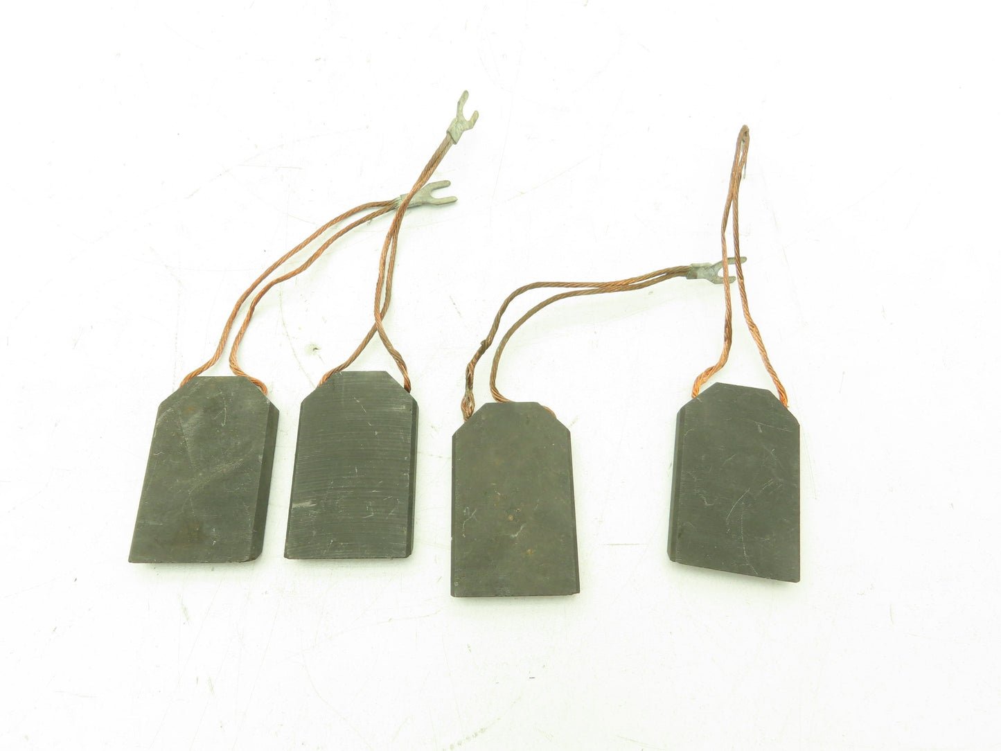 Westinghouse 120A579G15 Carbon Motor Brush 3/8x1-3/4x2-3/4" Lot of 4