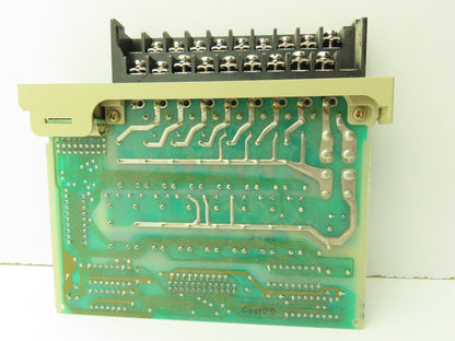 Hitachi 33018470-4 PLC Relay Input Output SSR Out SNT-T8V