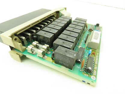 Hitachi 33018470-4 PLC Relay Input Output SSR Out SNT-T8V