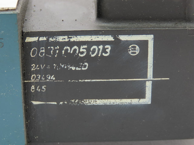 Bosch 0 810 090 101 Hydraulic Solenoid Valve Double Action 24V Coil