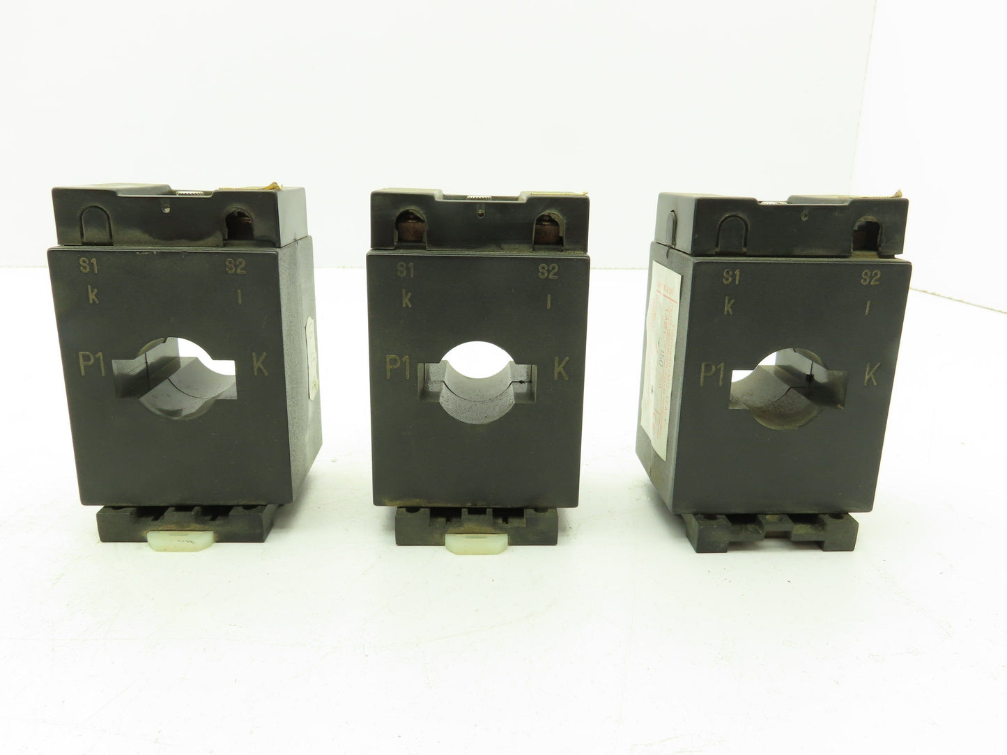 Unidata Current Transformer 150/5A 2VA Tab1 Lot of 3