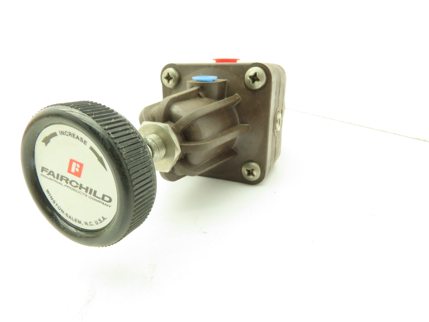 Fairchild 75033 Pneumatic Air Regulator Model 75 Corrosion Resistant 30 PSI Knob