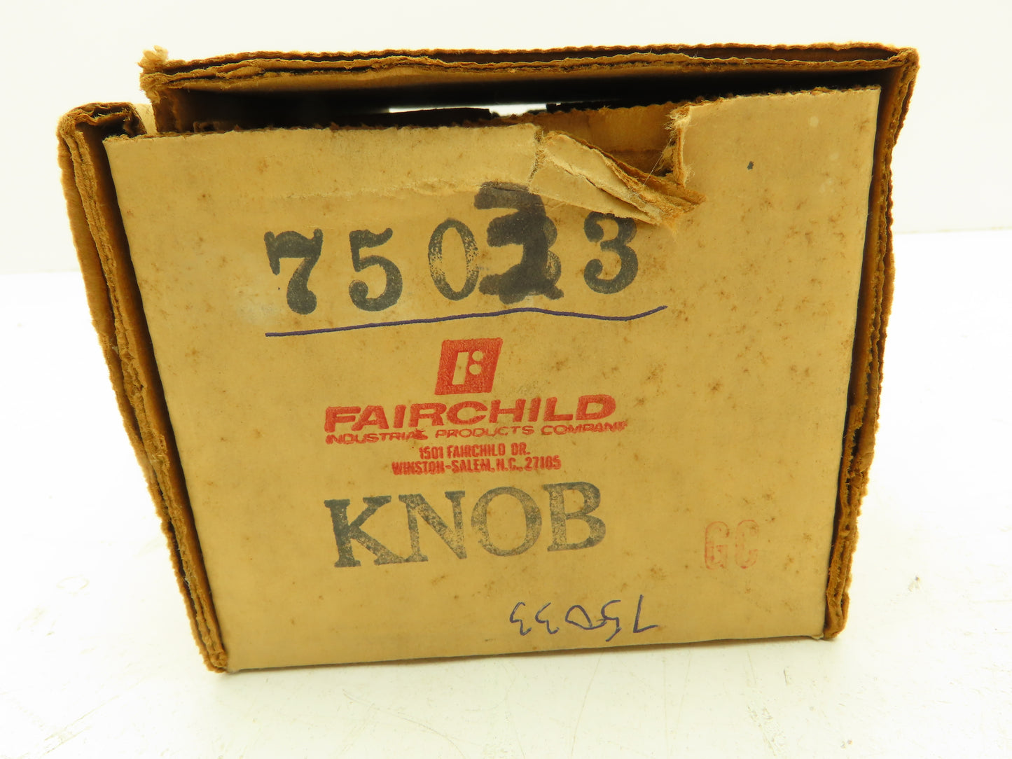 Fairchild 75033 Pneumatic Air Regulator Model 75 Corrosion Resistant 30 PSI Knob