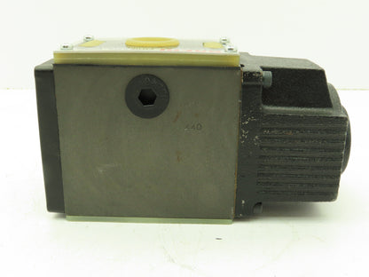 Nachi SS-G03-A5-FR-D2-E10 Hydraulic Directional Control Wet Solenoid Valve 24VDC