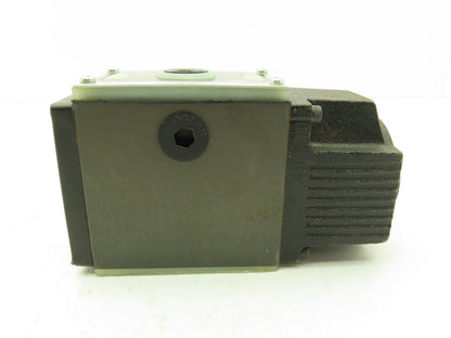 Nachi SS-G03-H63-R-D1-E8916A Hydraulic Directional Control Solenoid Valve 12VDC